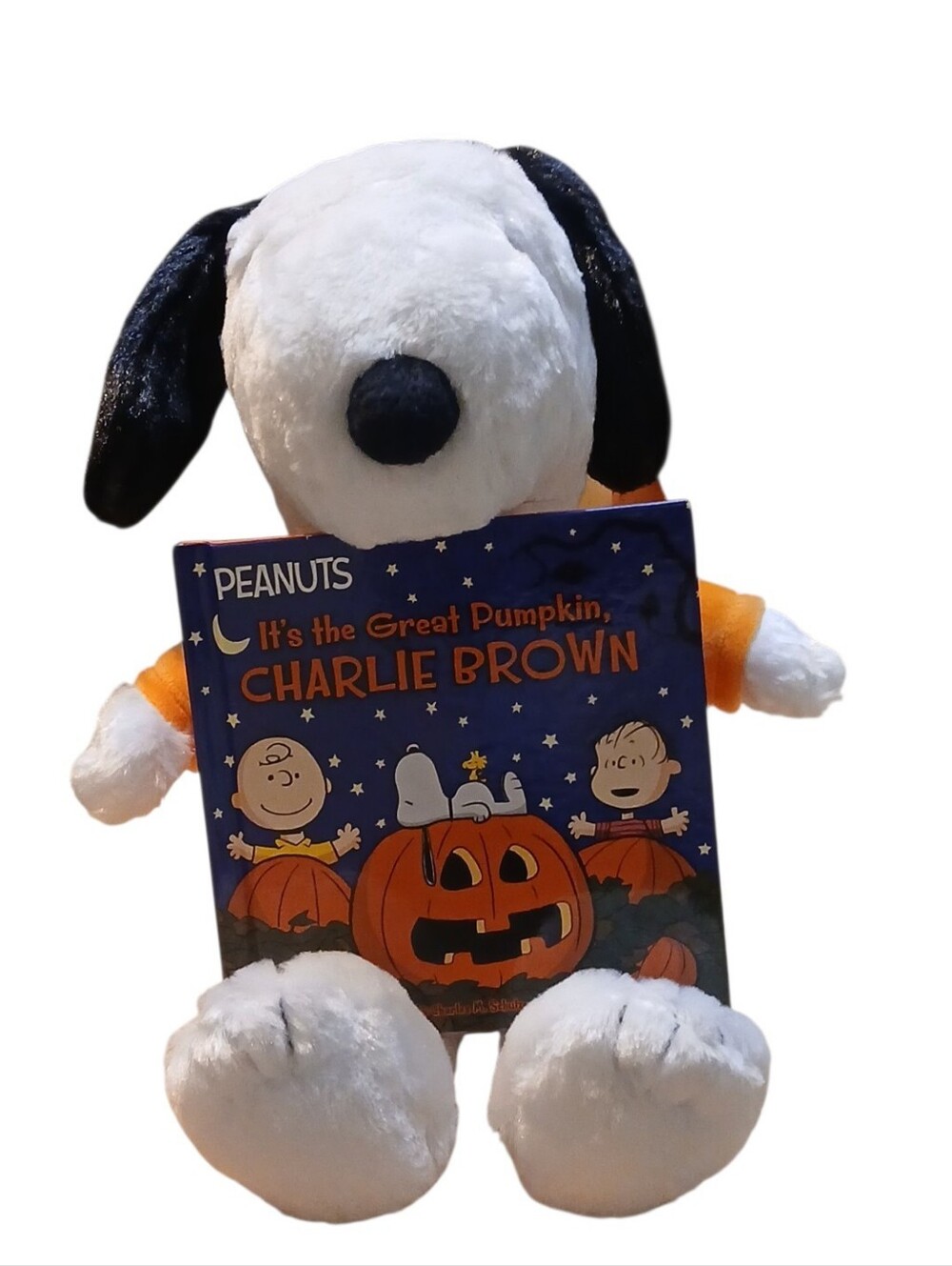 Peanuts -Plush Snoopy With Halloween Tee shirt & 25 Page, The Great Pumpkin book